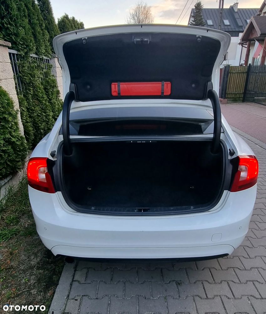 Volvo S60 D2 Drive-E Base - 4