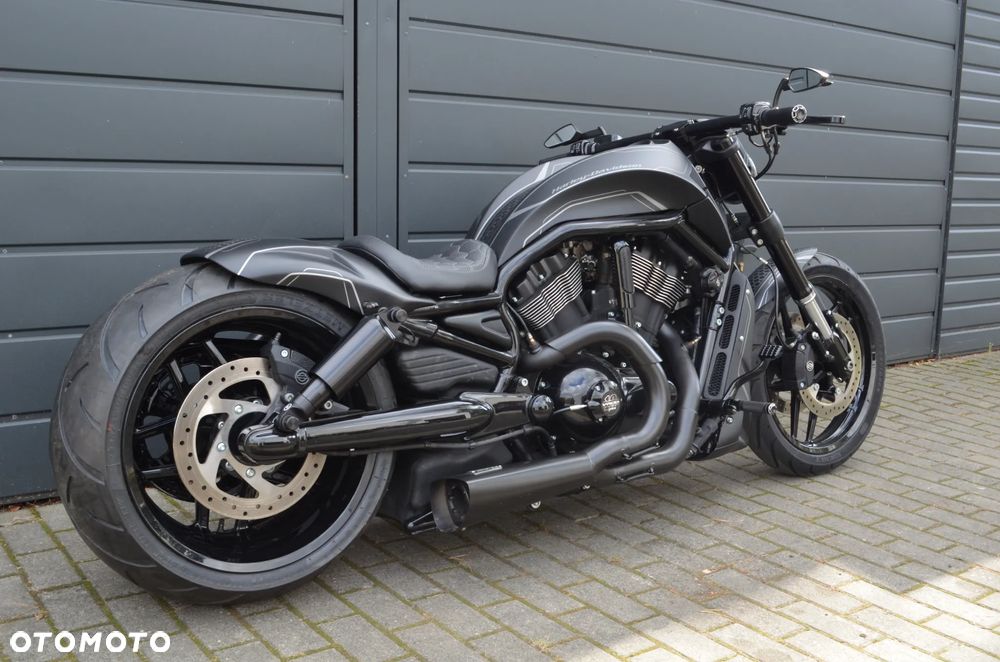 Harley-Davidson V-Rod Night Rod - 4