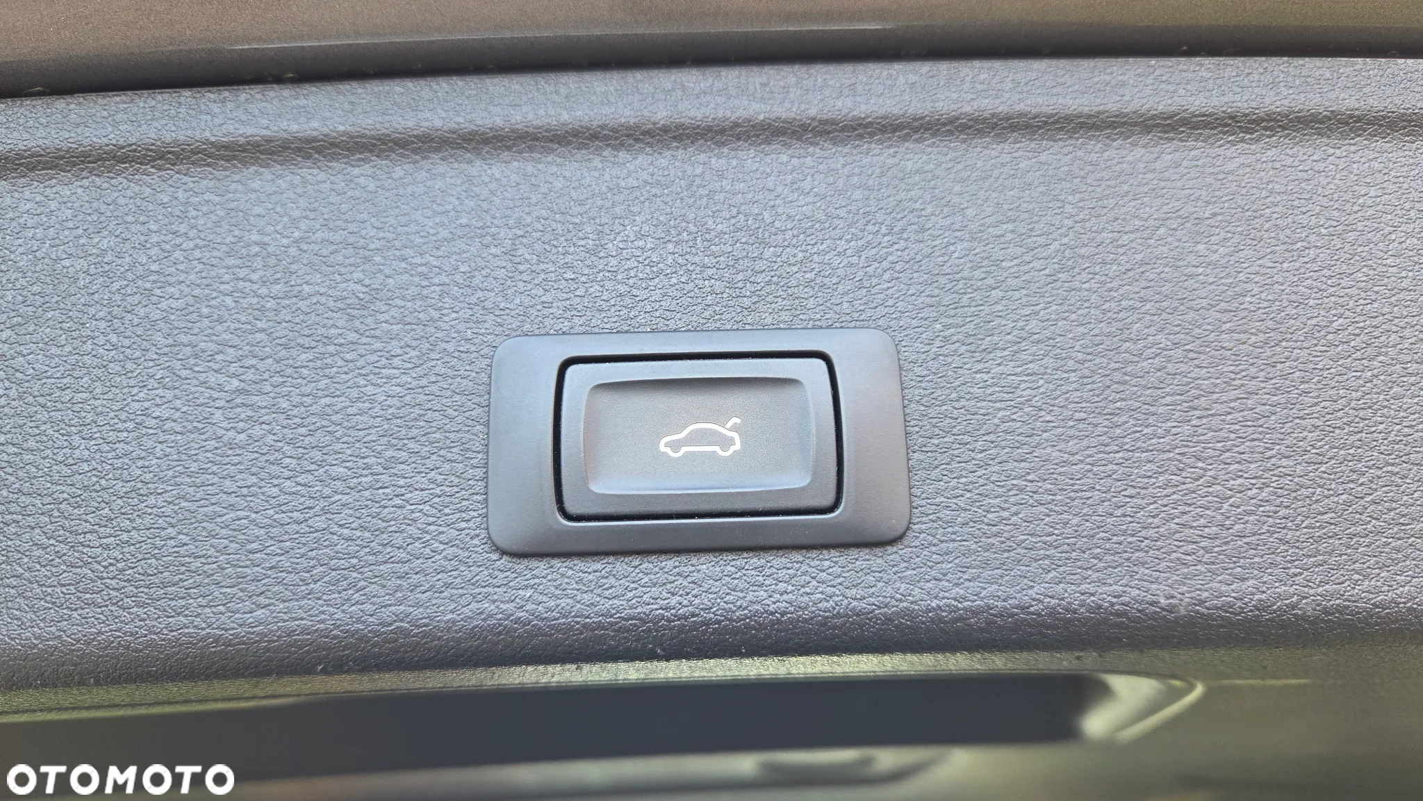 Audi A4 Avant 35 TDI S tronic - 30