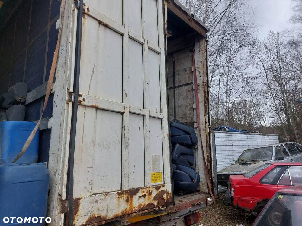 FOTELE KOMPLET LEWY PRAWY KANAPA TYŁ  VOLKSWAGEN PASSAT B6 - 14