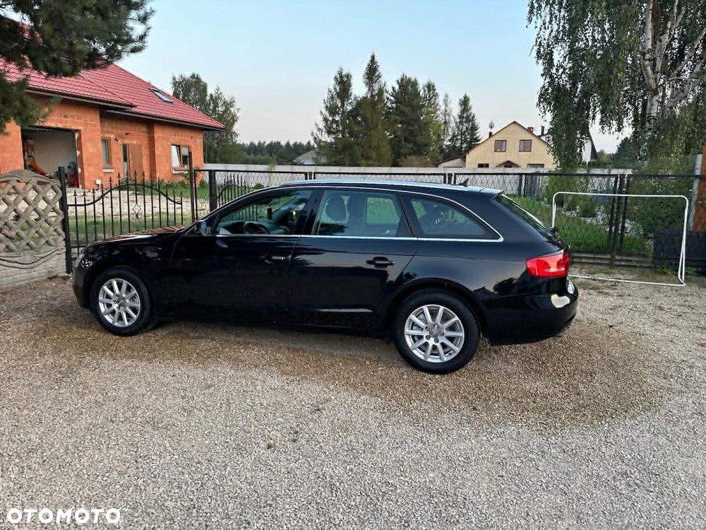 Audi A4 Avant - 8