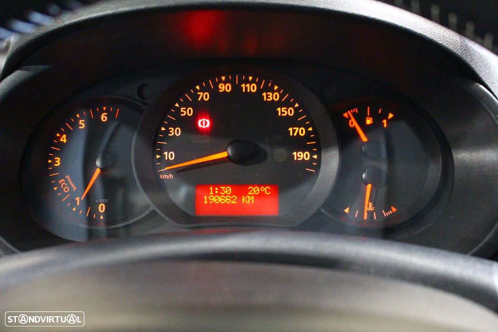 Renault KANGOO IVA DEDUTIVEL - 19