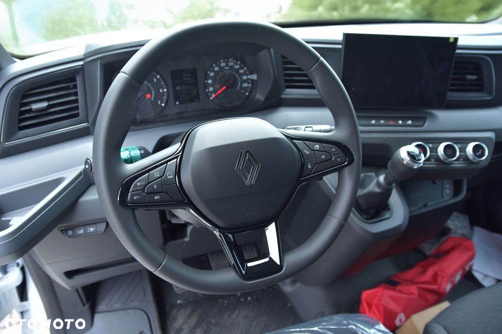 Renault Master Furgon L4H3 2.0 170KM Podwójne koło - 10