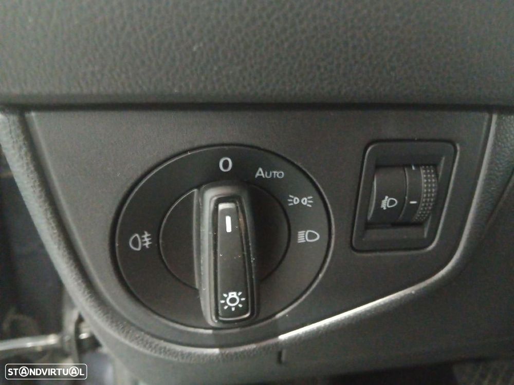 VW Taigo 1.0 TSI Life DSG - 14