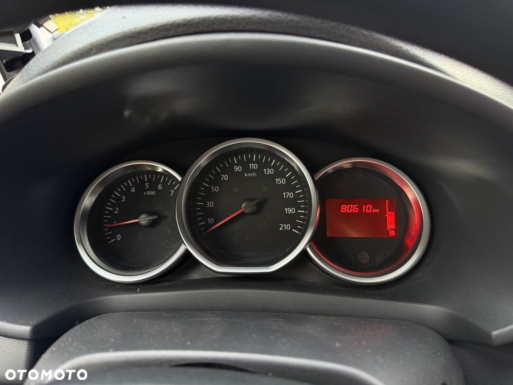Dacia Logan 0.9 TCe Laureate S&S - 26