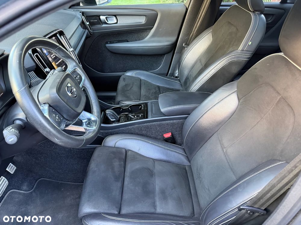 Volvo XC 40 T5 AWD Geartronic R-Design - 18