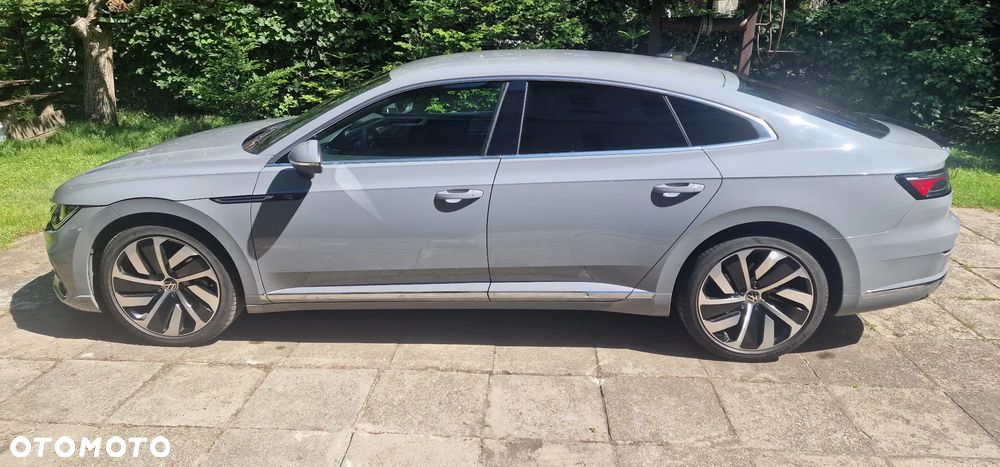 Volkswagen Arteon 2.0 TSI R-Line DSG - 2