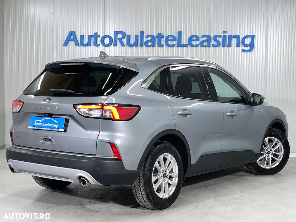 Ford Kuga 2.0 EcoBlue A8 AWD Titanium - 4