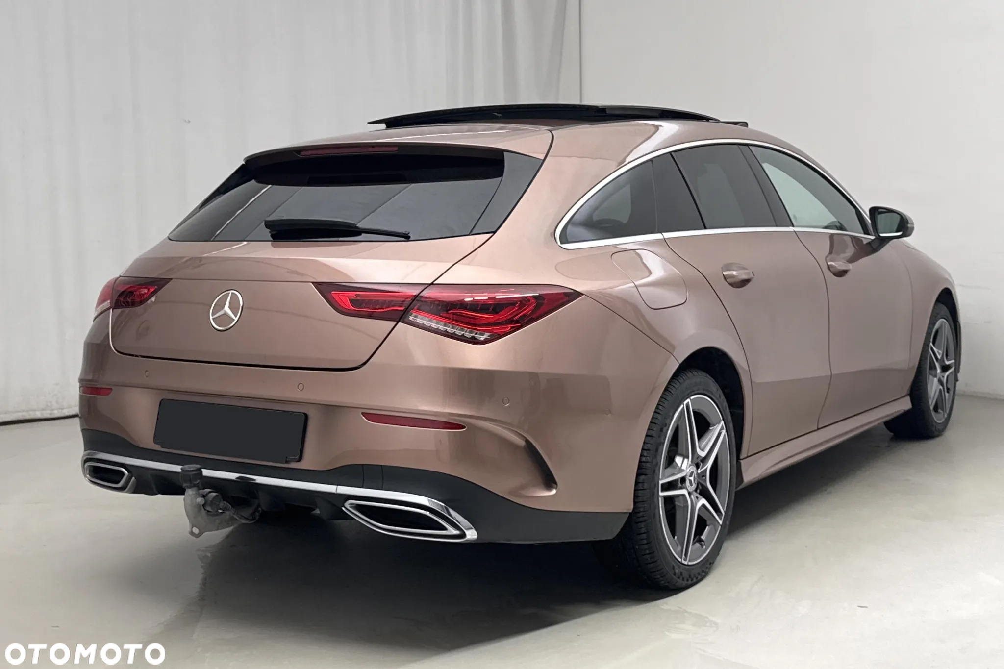 Mercedes-Benz CLA 250 e Shooting Brake 8G-DCT AMG Line - 2