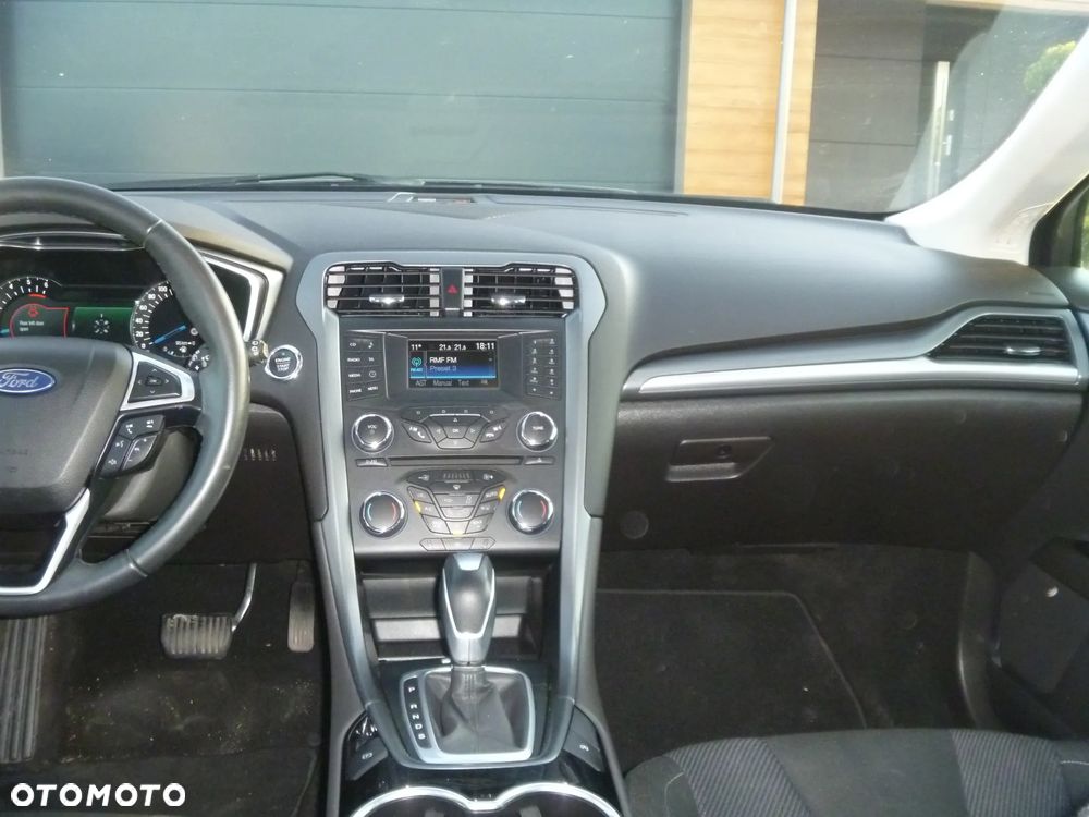 Ford Mondeo 2.0 TDCi Titanium PowerShift - 17