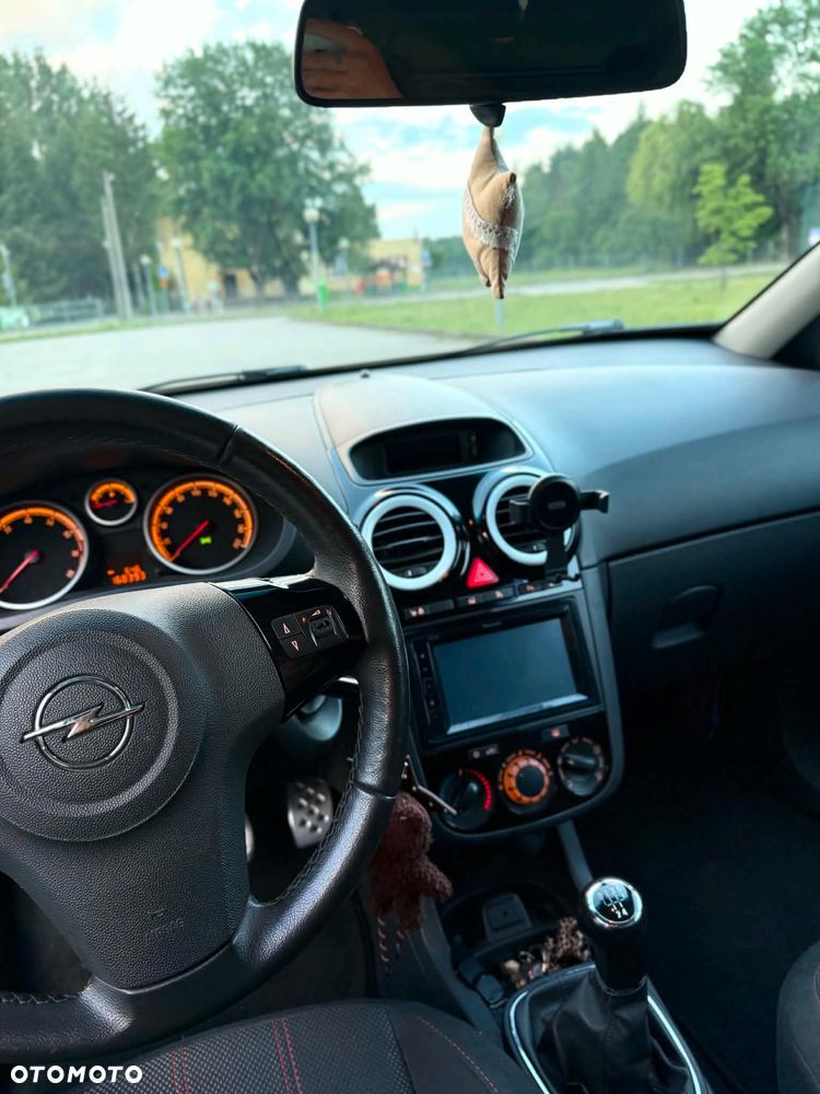 Opel Corsa 1.4 16V Enjoy - 11