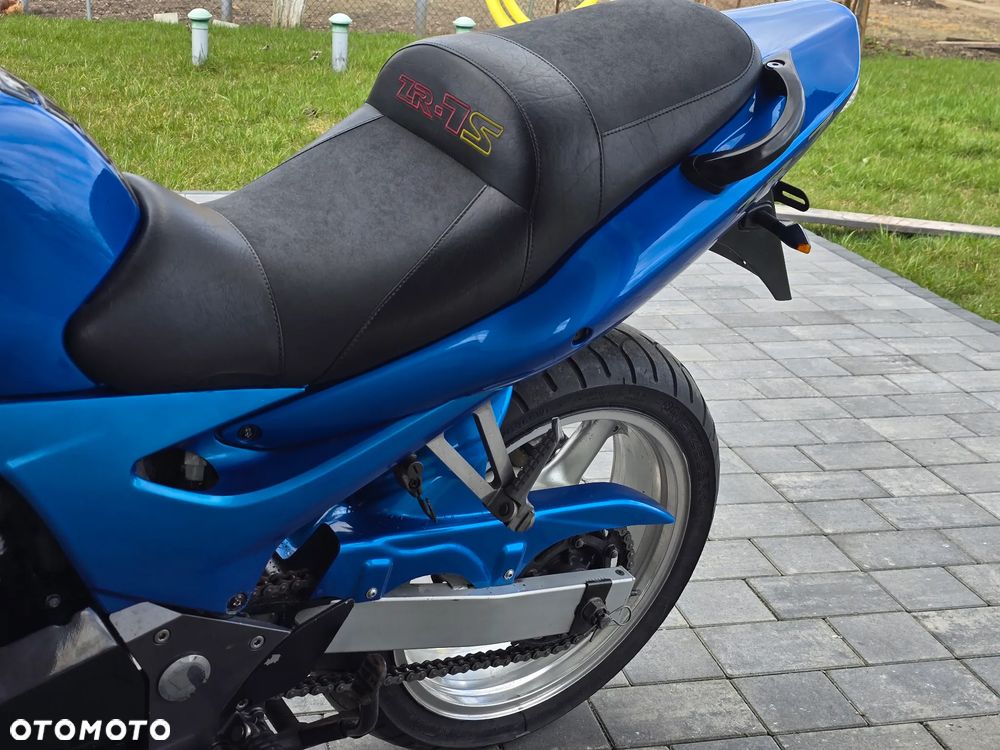 Kawasaki ZR - 7