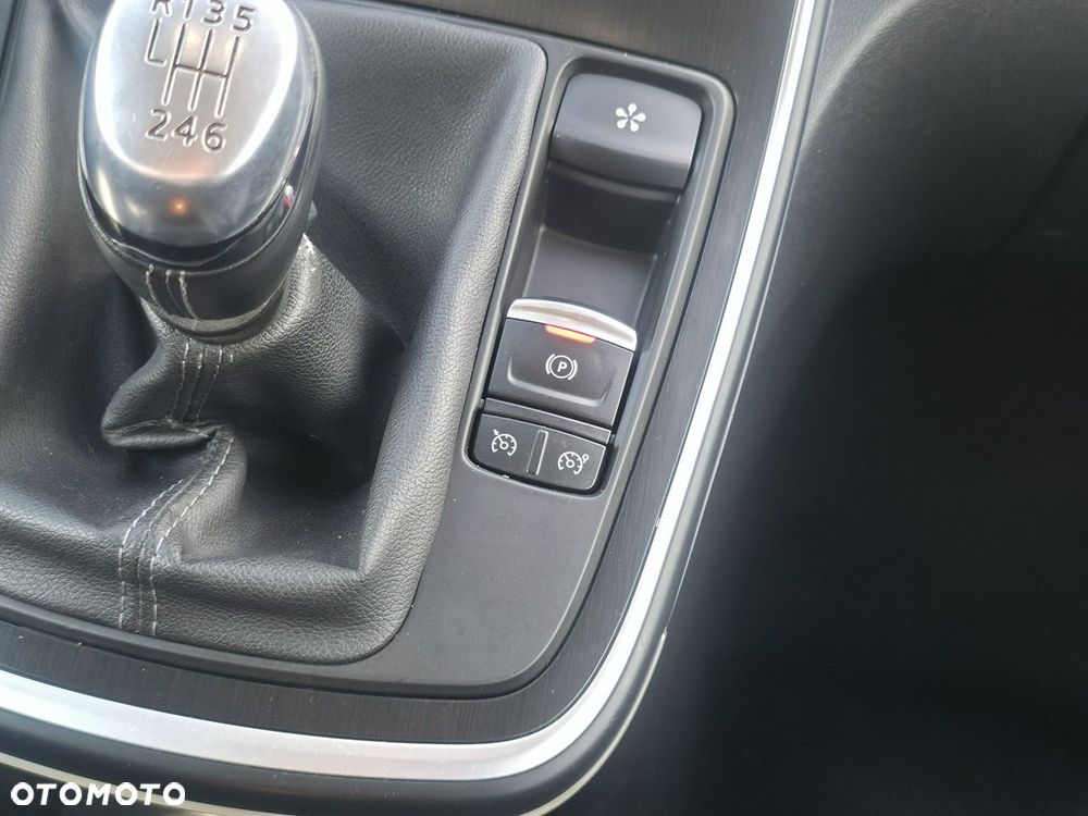 Renault Scenic - 17