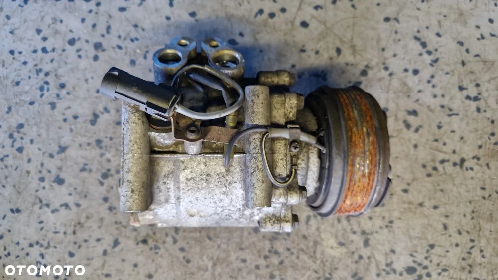 CHRYSLER CIRRUS 2.5 V6 SPRĘŻARKA KLIMATYZACJI 04595666 - 2