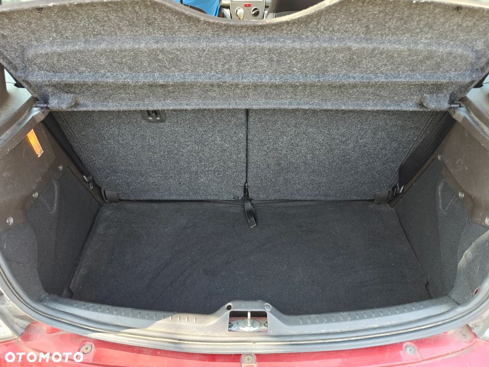 Lancia Ypsilon 1.4 16V Class - 5