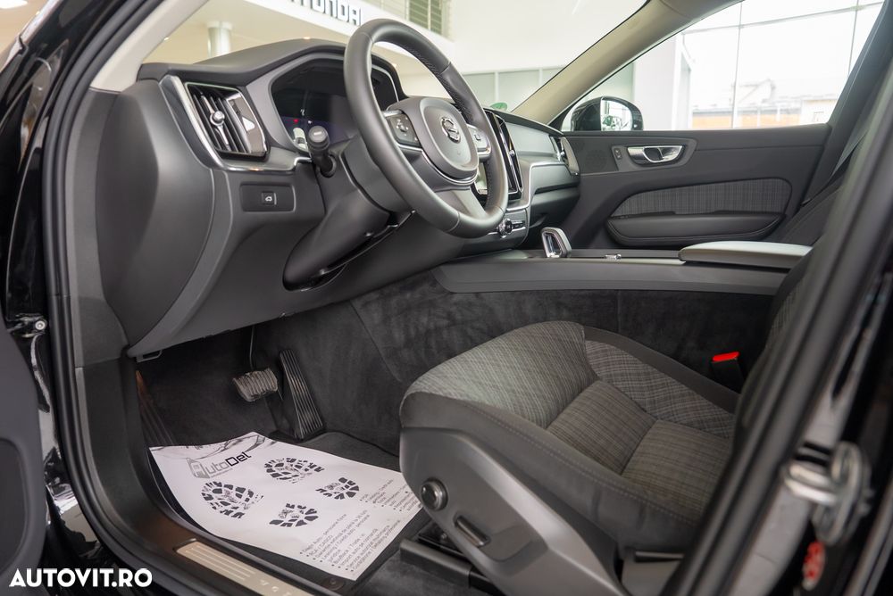 Volvo XC 60 B4 D Core - 16