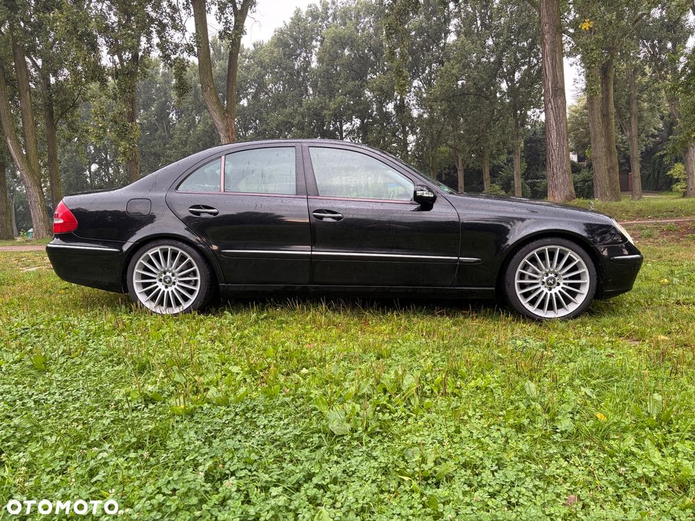 Mercedes-Benz Klasa E - 1