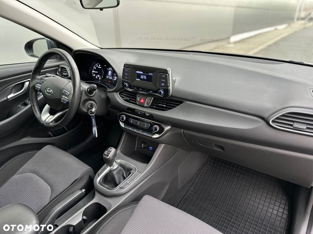 Hyundai i30 1.5 DPI Modern - 14