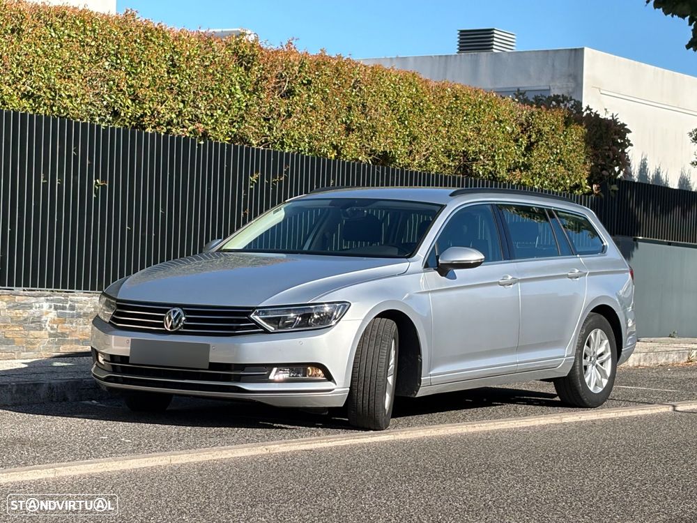 VW Passat Variant 2.0 TDI Confortline DSG - 1