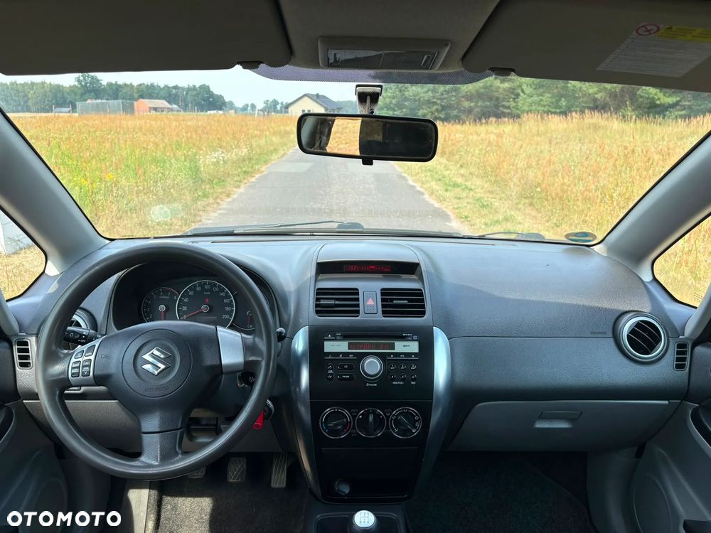 Suzuki SX4 1.6 GS / Premium 4WD - 8