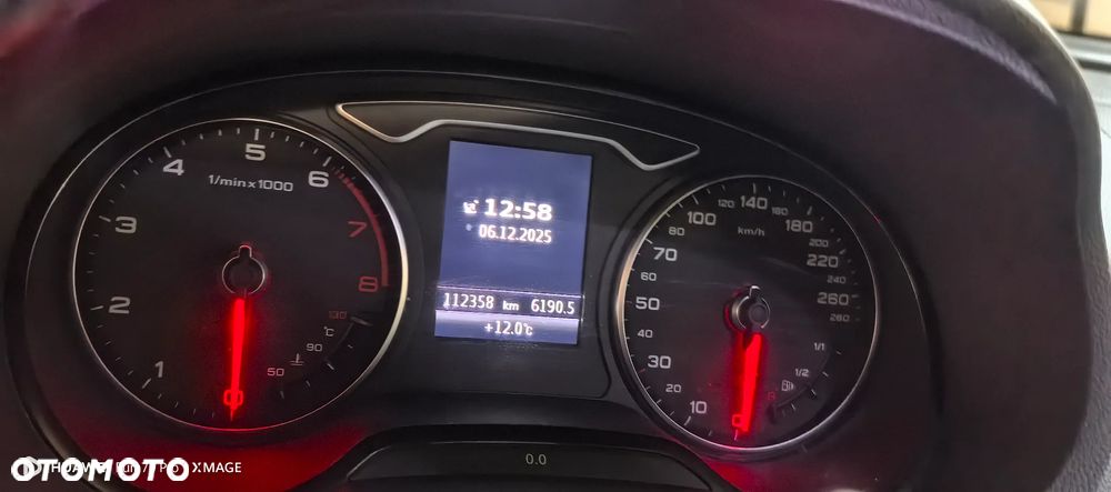 Audi A3 3-drzwiowe 1.4 TFSI S line Sportpaket - 3