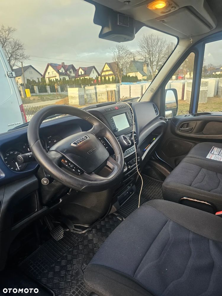 Iveco Daily - 12