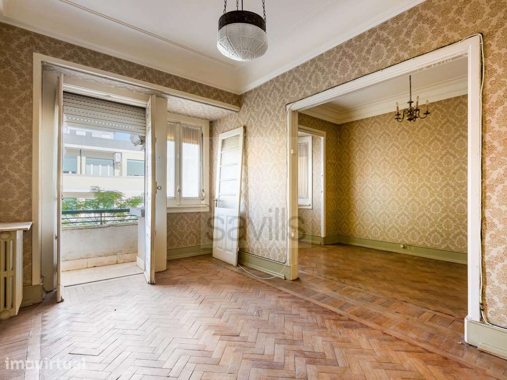 Apartamento T5 na Rua Rodrigo da Fonseca, em Lisboa - Grande imagem: 2/23