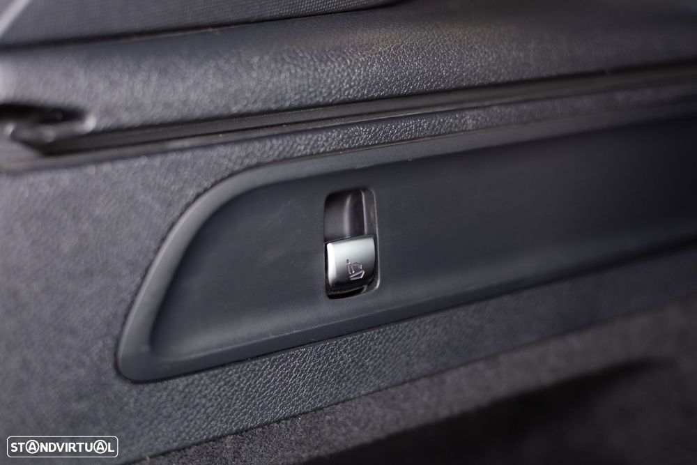 Mercedes-Benz GLC 300 de 4Matic - 17