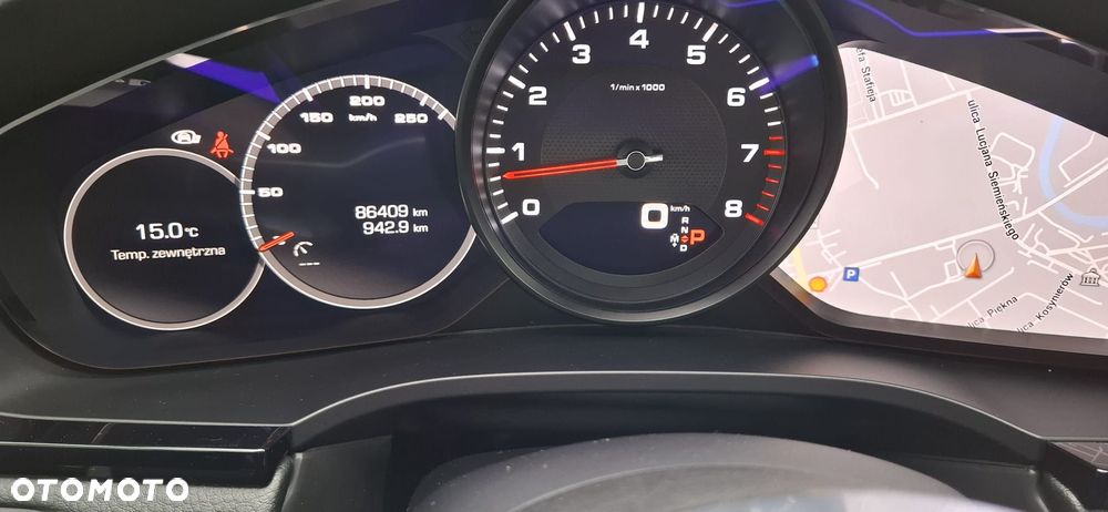 Porsche Cayenne - 3