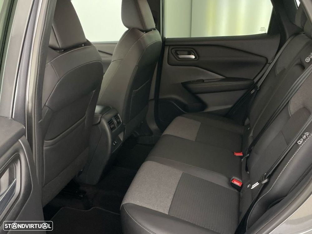 Nissan Qashqai 1.3 DIG-T Advance Xtronic - 12