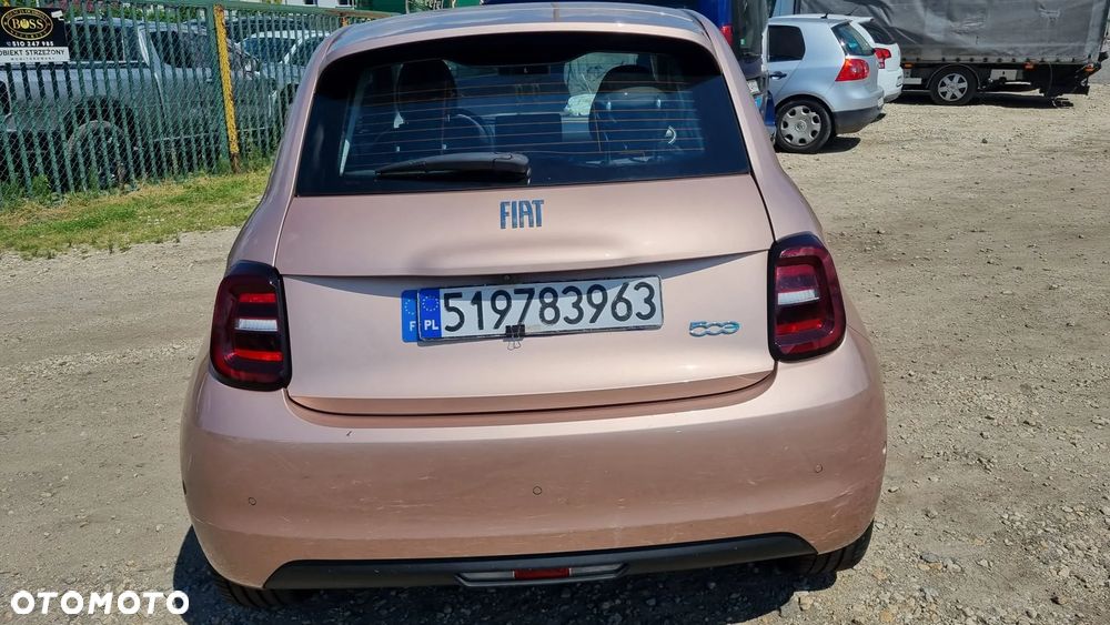 Fiat 500 42 kWh La Prima - 9