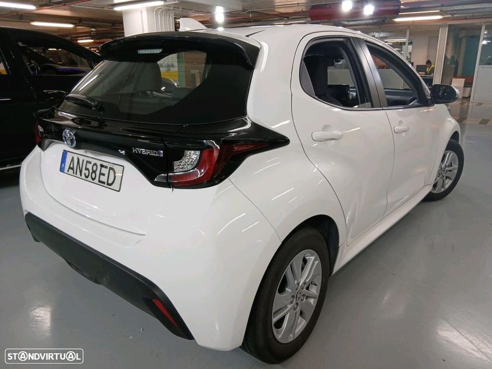 Toyota Yaris 1.5 HDF Comfort Plus - 3