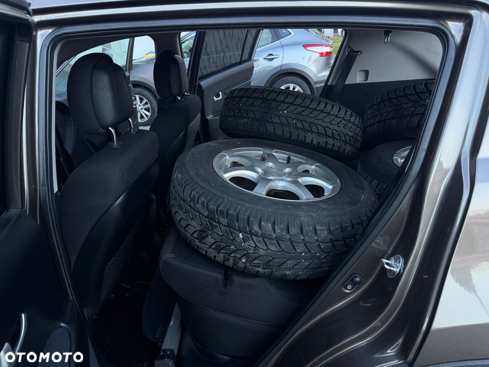 Kia Sportage - 16