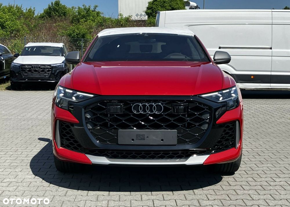 Audi RS Q8 - 2
