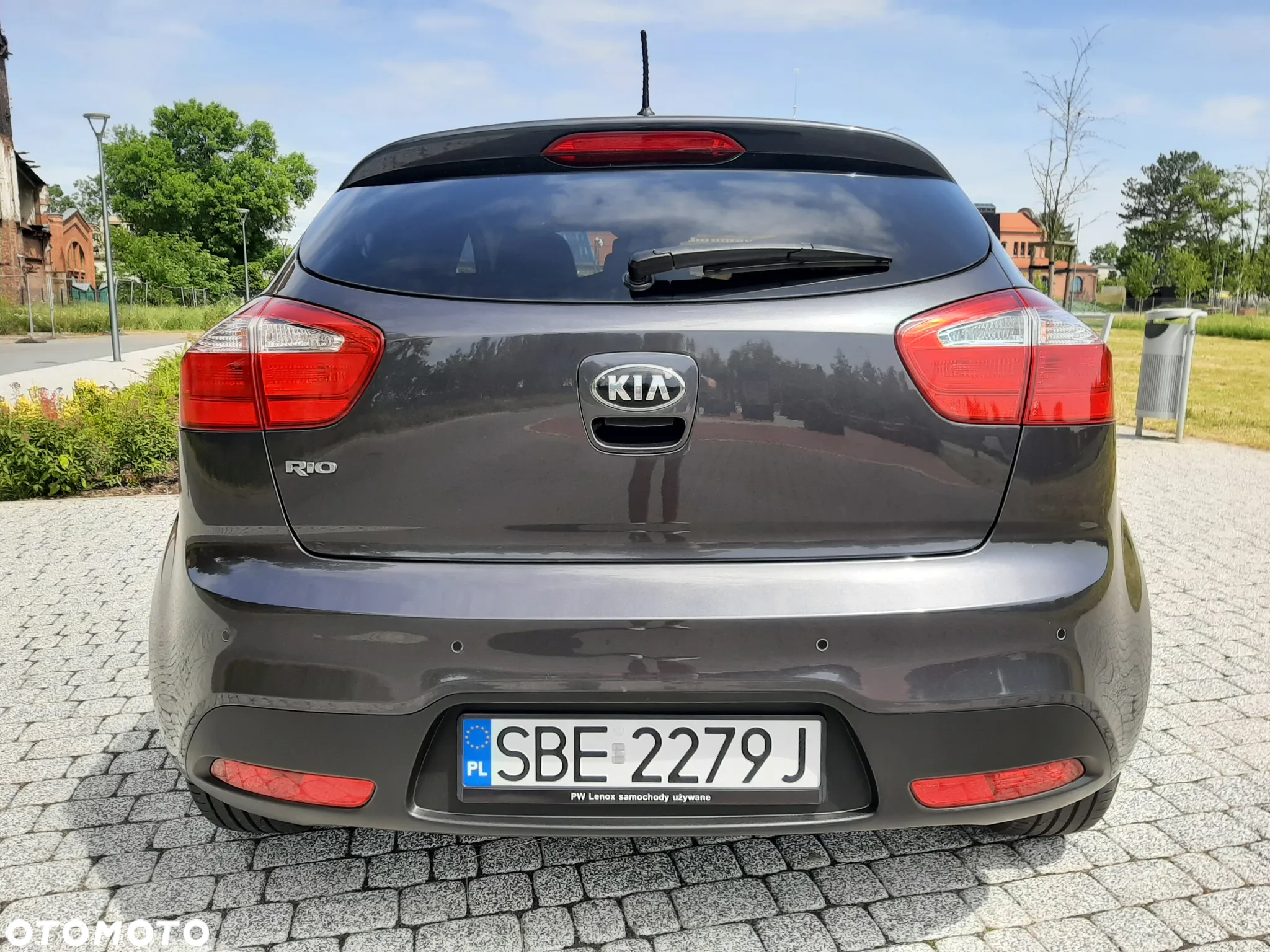 Kia Rio 1.2 Dream Team Edition - 7