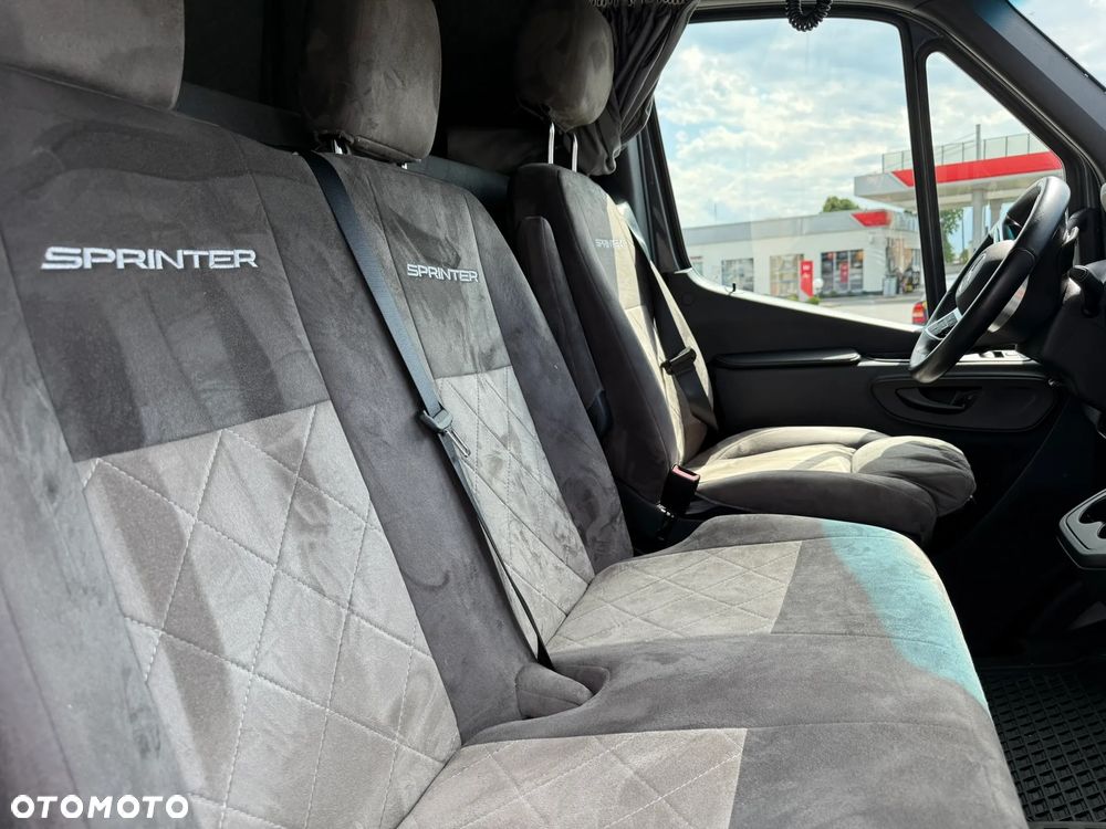 Mercedes-Benz SPRINTER - 6
