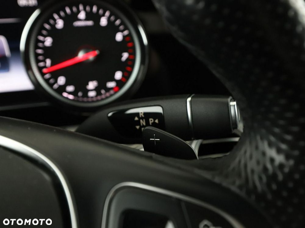 Mercedes-Benz Klasa E 200 7G-TRONIC Avantgarde - 33