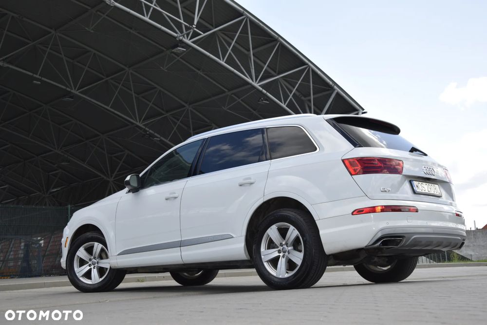Audi Q7 3.0 TFSI Quattro Tiptronic - 11