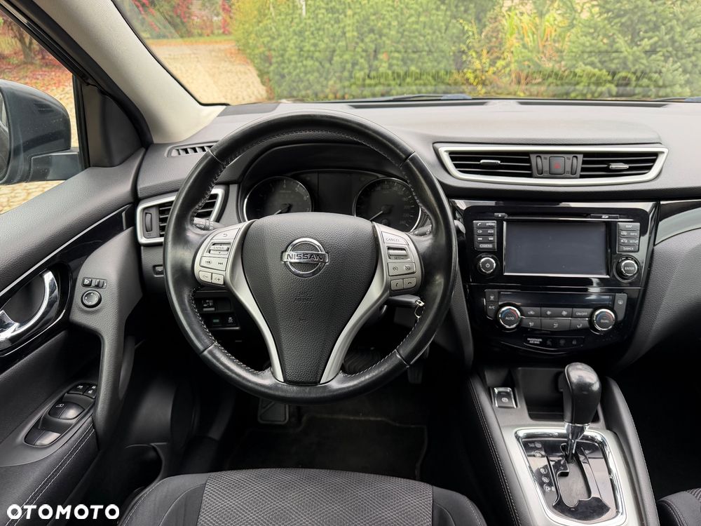 Nissan Qashqai 1.2 DIG-T Xtronic ACENTA - 8