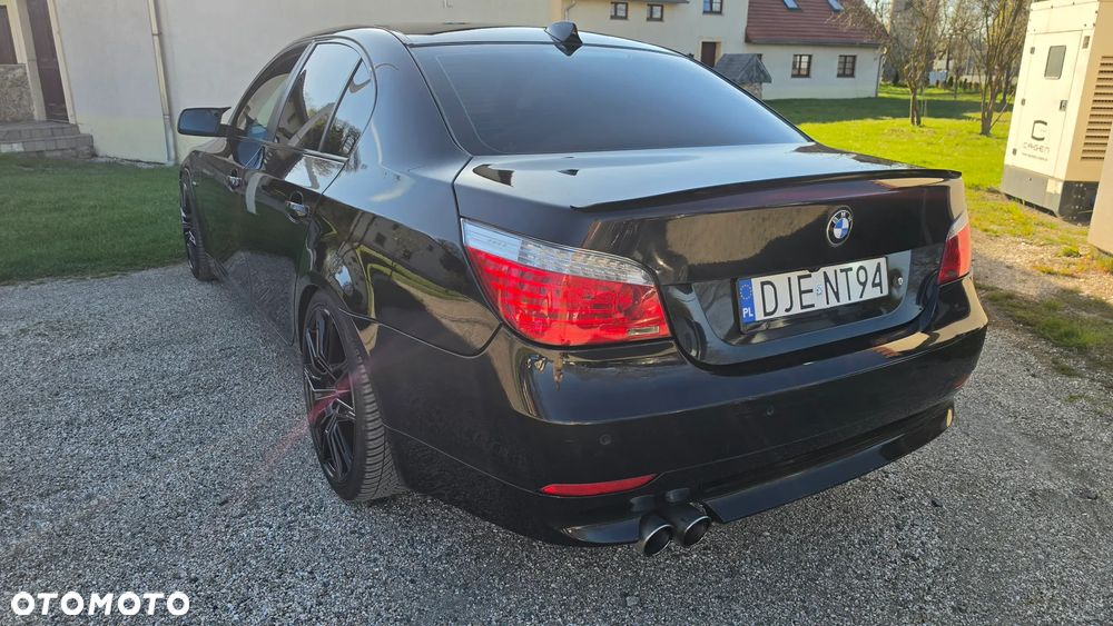 BMW Seria 5 - 32