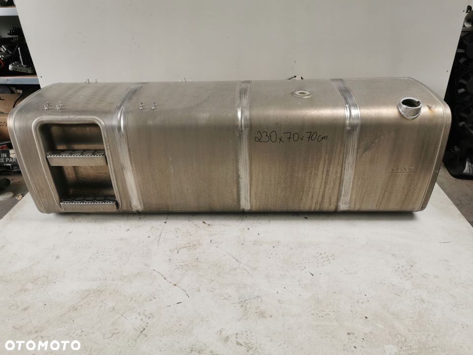 ZBIORNIK PALIWA DAF XF E6. 995L 230X70X70 - 1