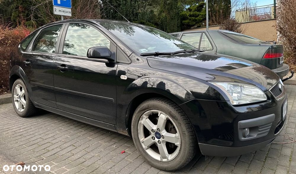 Ford Focus 1.6 TDCi Ghia - 4