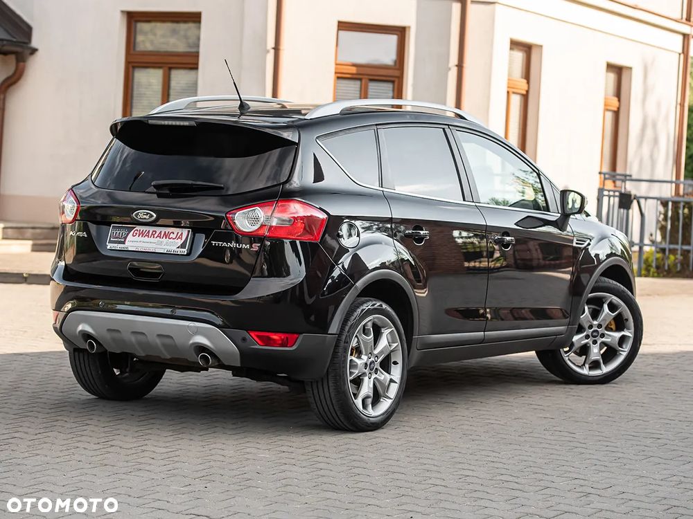 Ford Kuga 2.0 TDCi 2x4 Titanium - 13