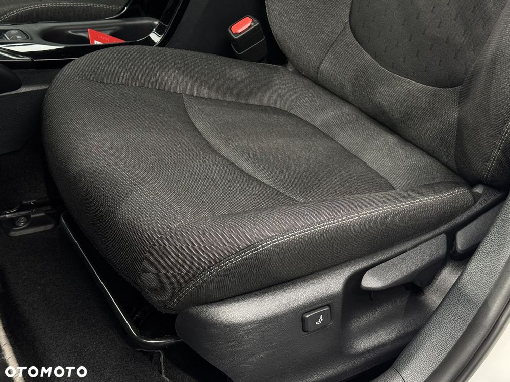 Toyota Corolla 1.8 Hybrid Comfort - 13