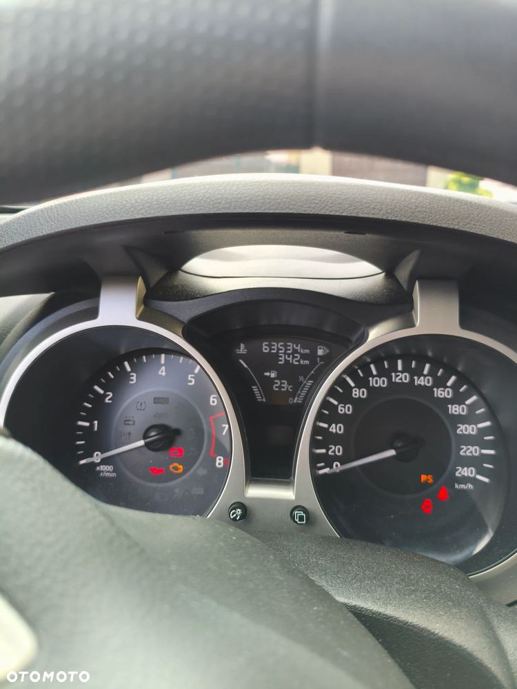 Nissan Juke 1.6 Visia Plus - 1