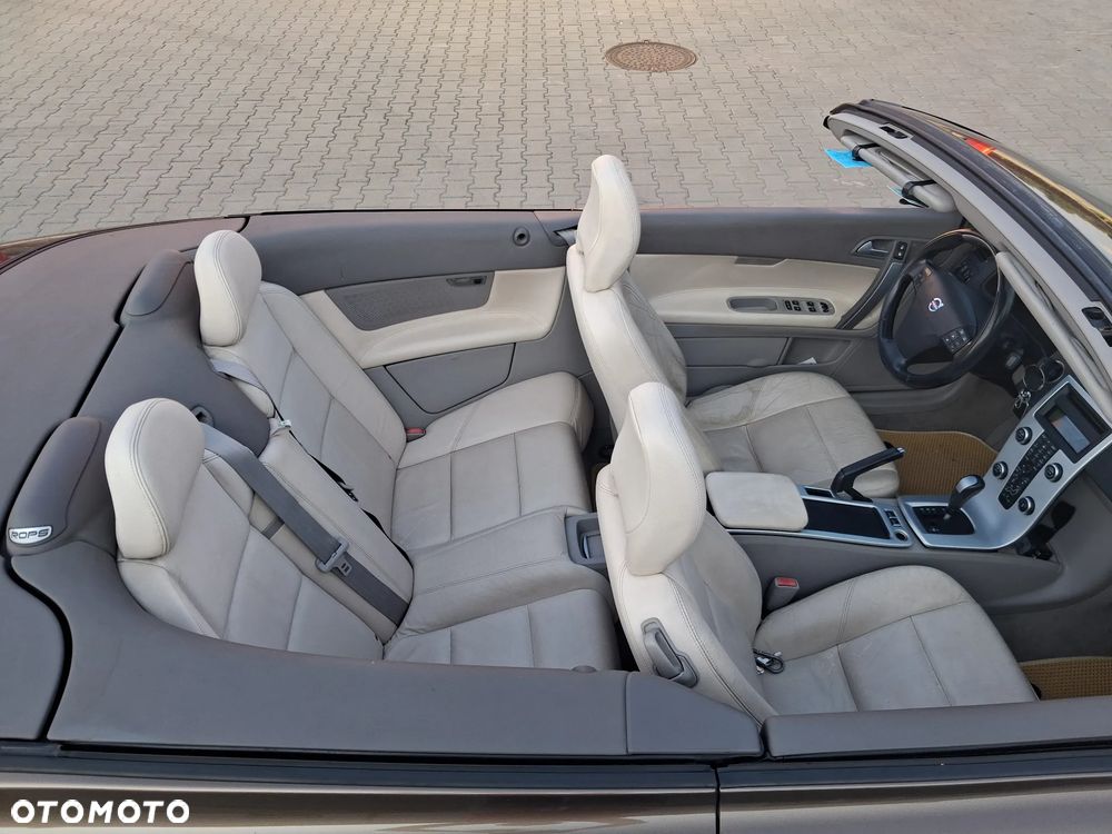 Volvo C70 - 15