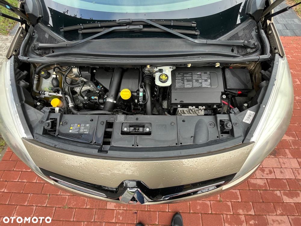 Renault Grand Scenic - 22