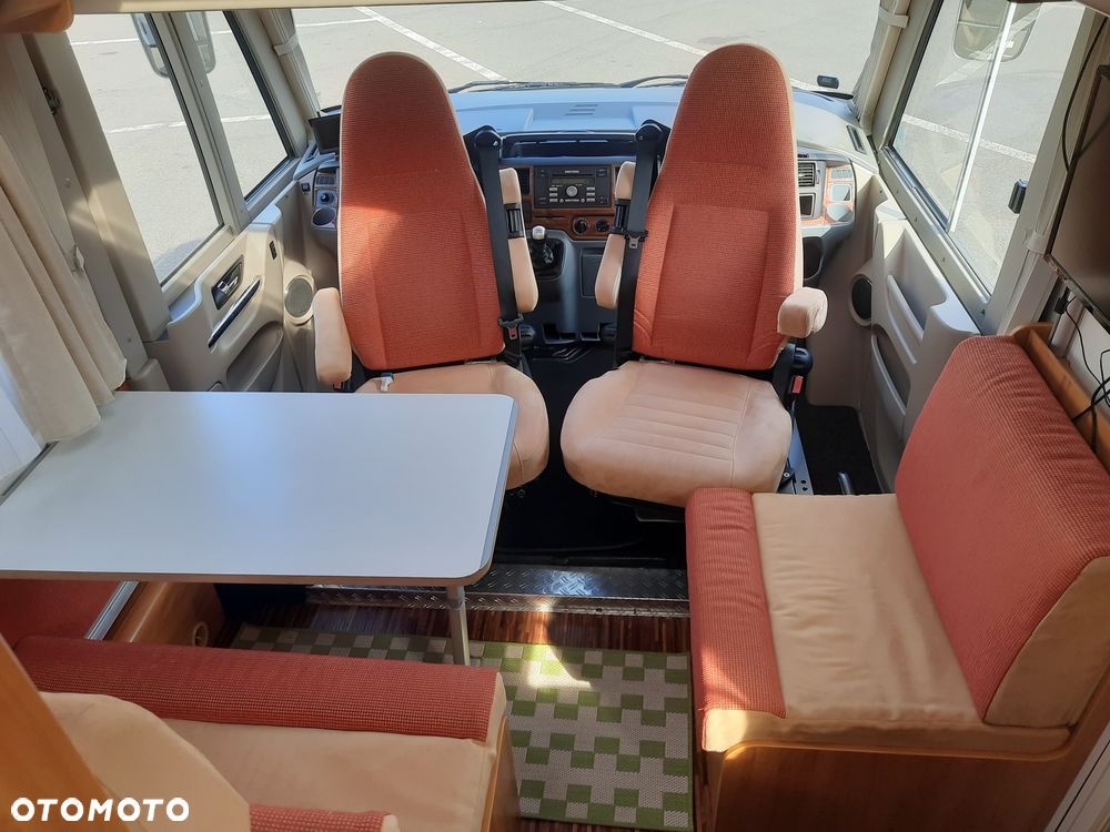 Hymer-Eriba EX482 - 8