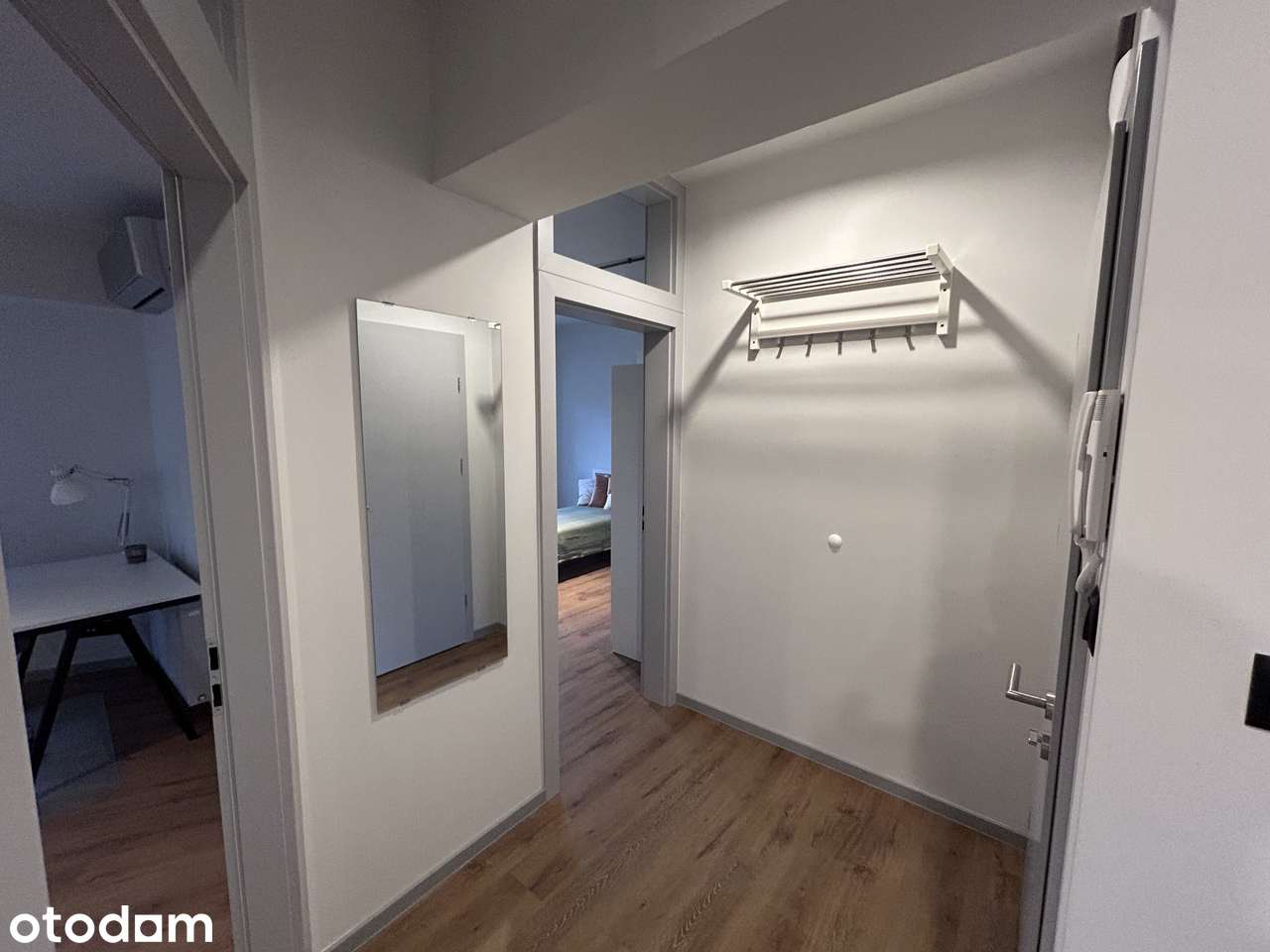 42 m², 2 osobne pokoje, klimatyzacja – Grochów, winda, internet