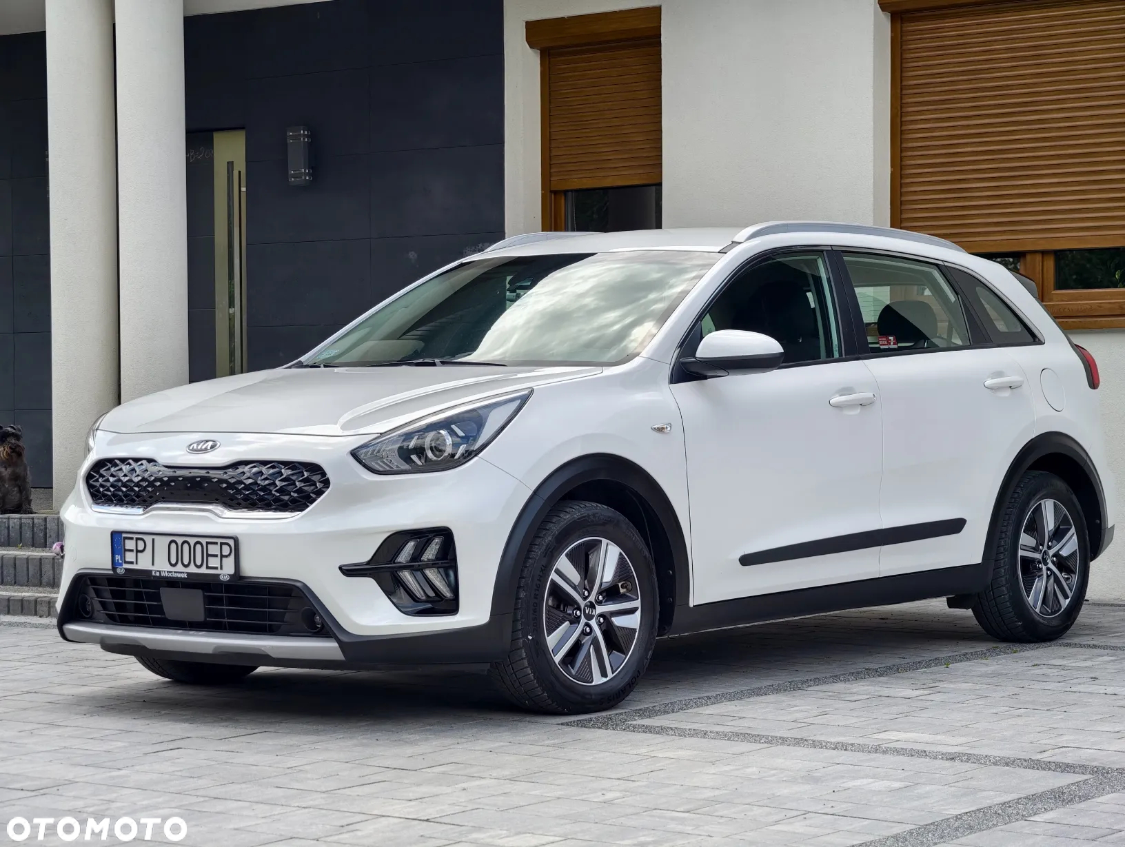 Kia Niro 1.6 GDI Hybrid L Business Line - 30